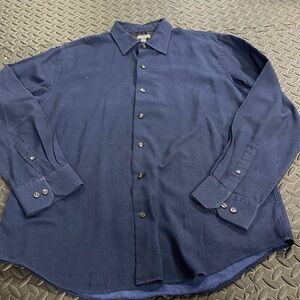 🚚 Blue Button Down